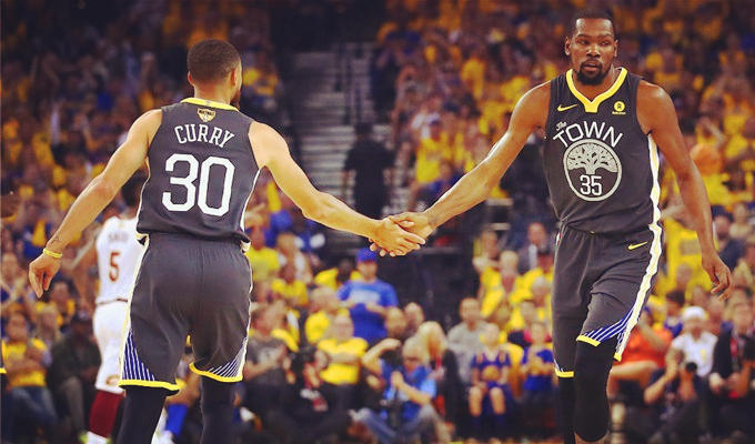 巴西男篮打出团队篮球