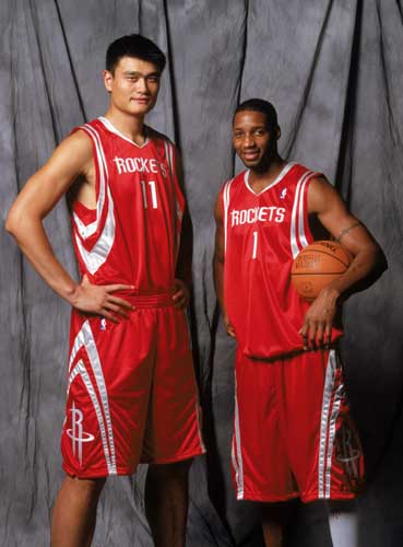 英超半场：米伦科维奇乌龙巴里破门，埃弗顿2-0诺丁汉森林