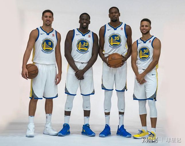 皇马齐达内战术显效4-0取胜塞尔塔