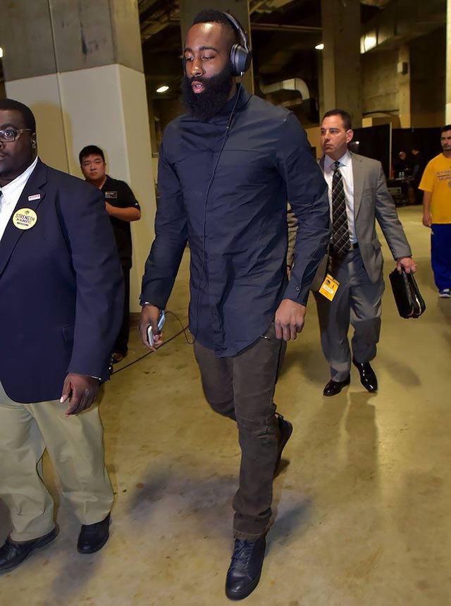 尤尔曼德：安德里希的救险几乎相当于进球；马扎还能继续发展