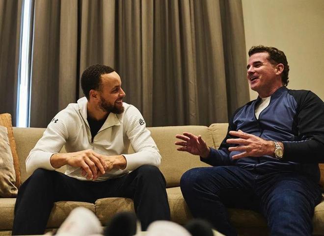 哈兰德本赛季出战20场中18场破门进32球，仅维拉、热刺对其零封