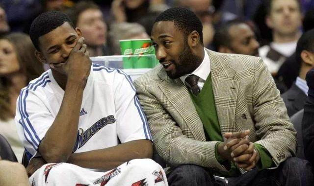 官方：足协杯决赛将于11月6日10：58开票，最低票价180元