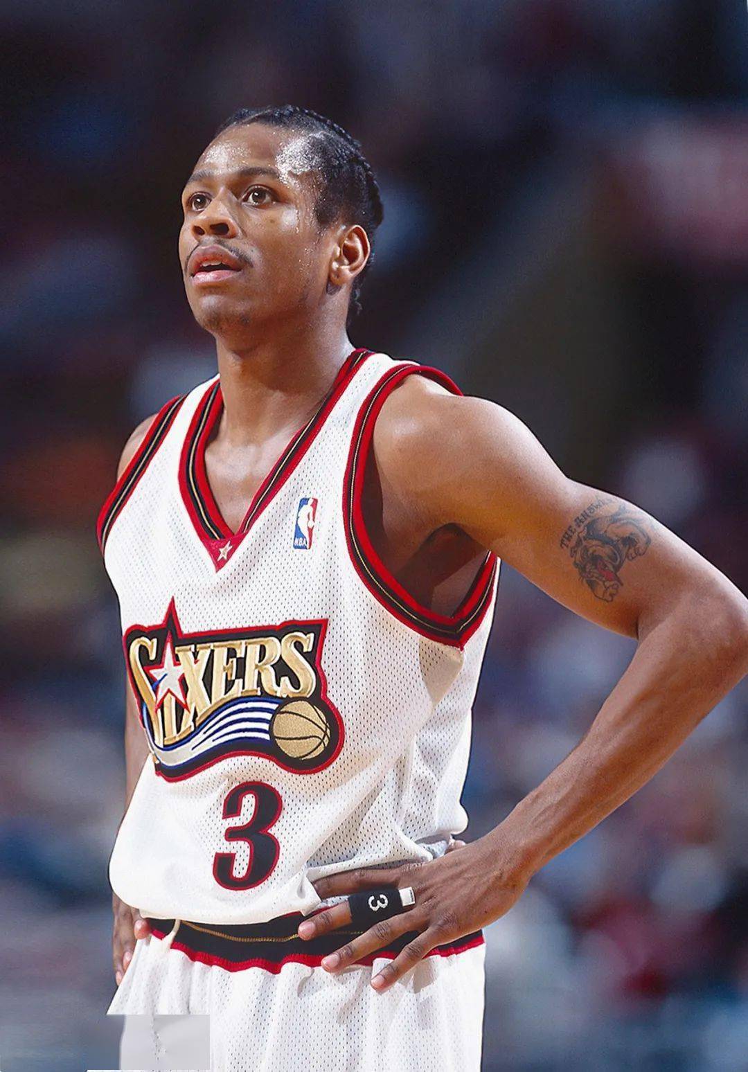 西媒：塞尔维亚前球员米洛耶维奇因涉嫌贩毒、非法贩枪等罪名被捕